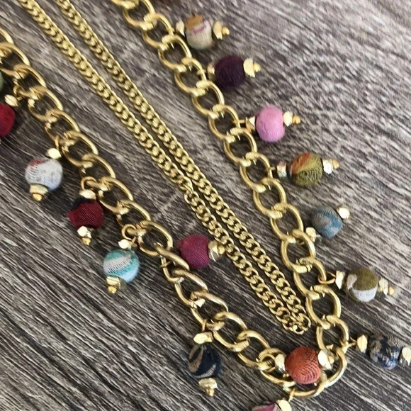 Ten Thousand Villages Beaded  Necklace - Picture 3 of 5